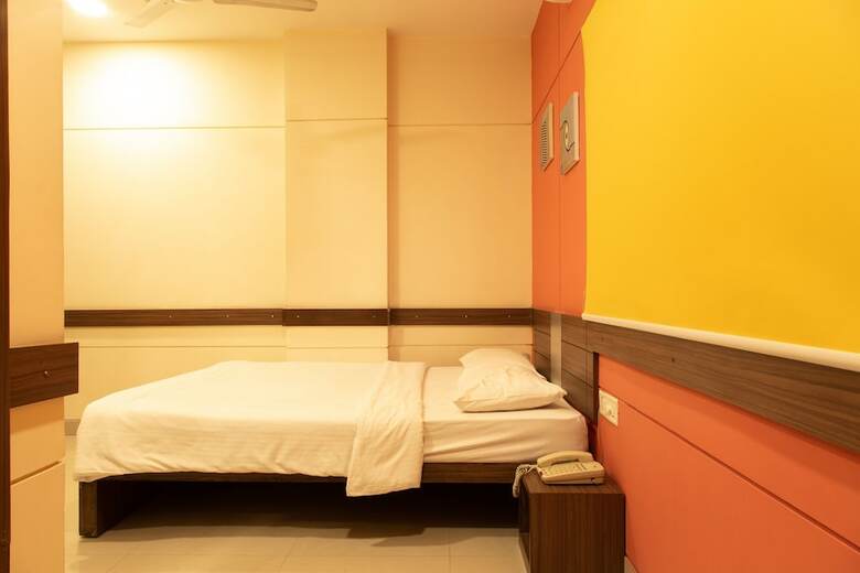 Hotel Ginger Tirupur