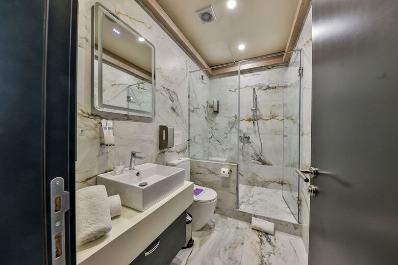 Hotel Atera Business Suites