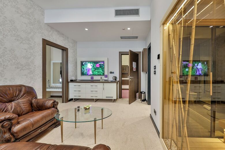 Hotel Atera Business Suites