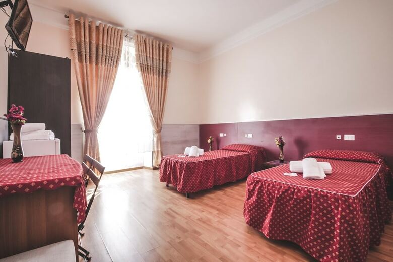 Hotel Vertex Guest House