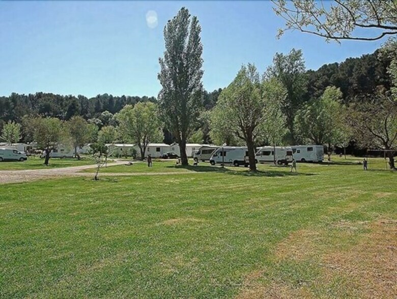 Camping Le Vallon Des Cigales
