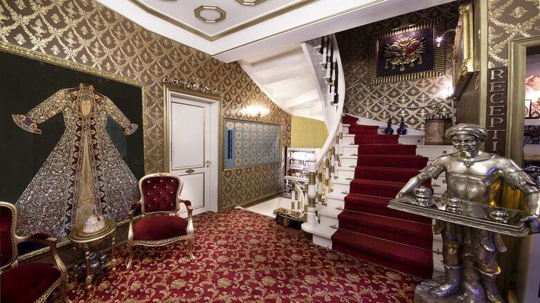 Sultan Tughra Hotel