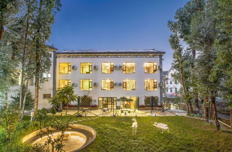 Dali Ancient City Fanju Hotel