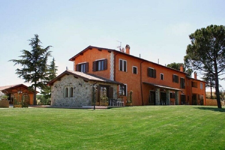 Agroturismo Tramonto Su Assisi