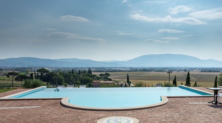 Agroturismo Tramonto Su Assisi