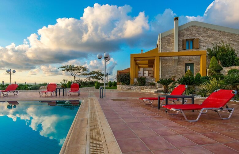 Enastron Villas