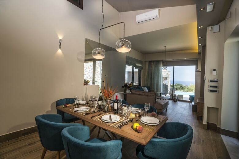 Ariadne Luxury Villa
