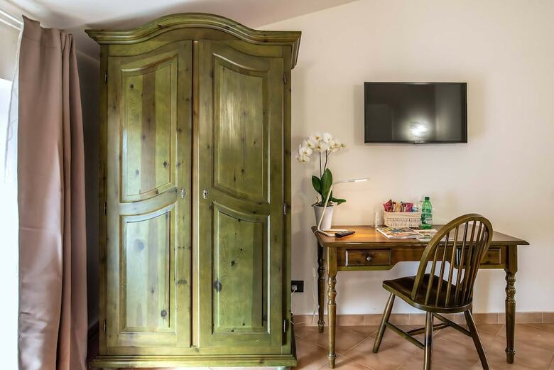 Hostal Plaza Rooms Ciampino