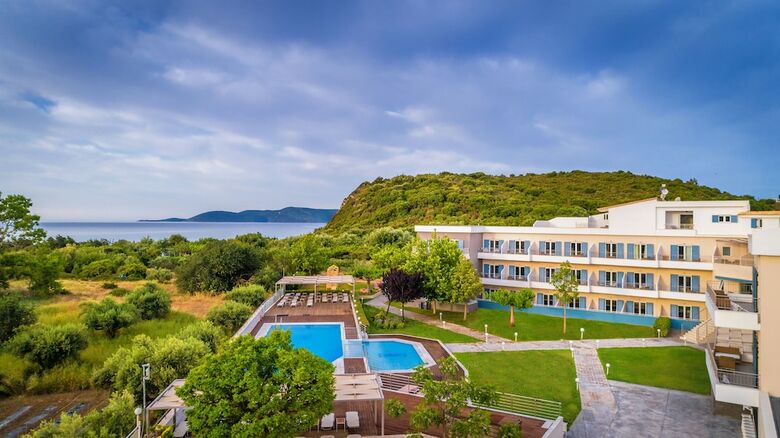 Hotel Paradise Resort