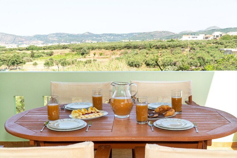 Eleni's Holidays House