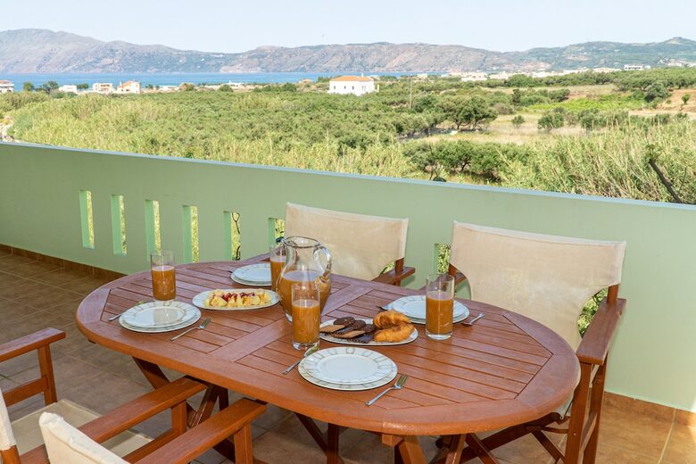 Eleni's Holidays House