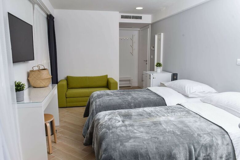 Hotel Rooms At Zajceva 34