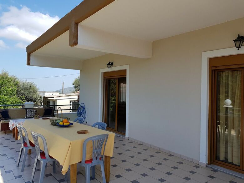 Eftihia's Traditional House