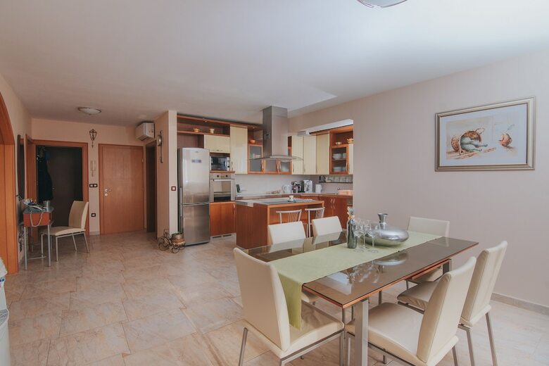 Pool Apartments Tolo