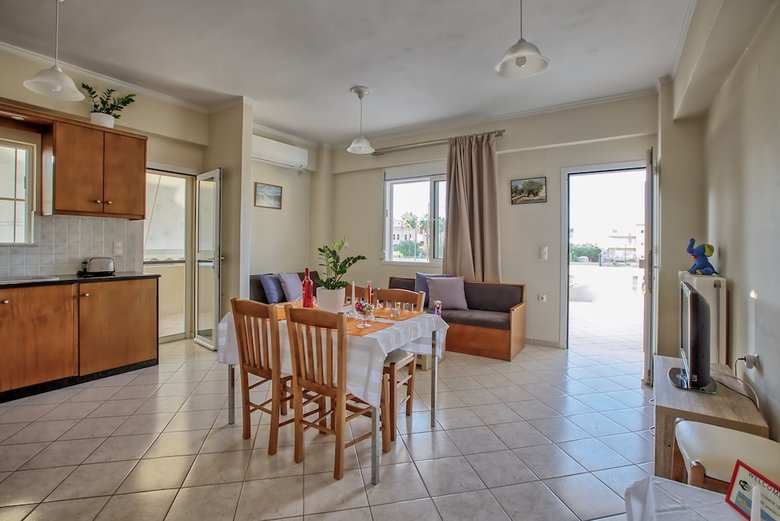 Gianna's House In Gerani