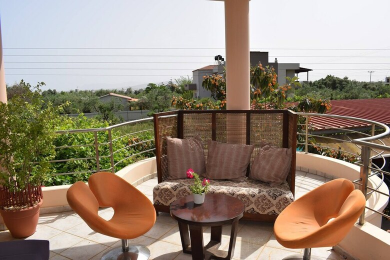 Ilias Villa In Chania