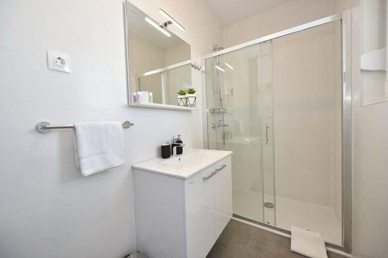 Hotel Pool Apartments Mare