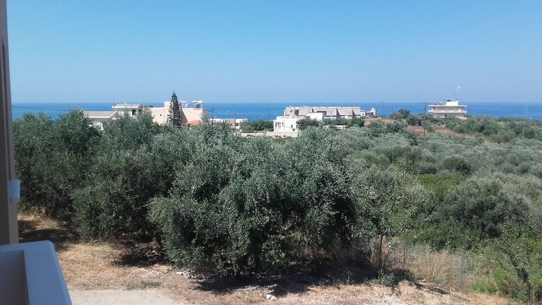 Iro's Sea View Apartments