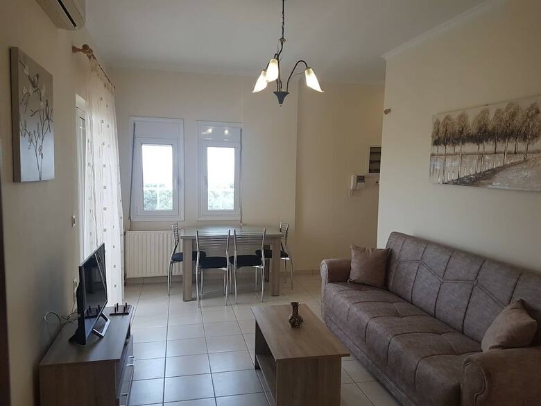 Ria's Sea View Apartment