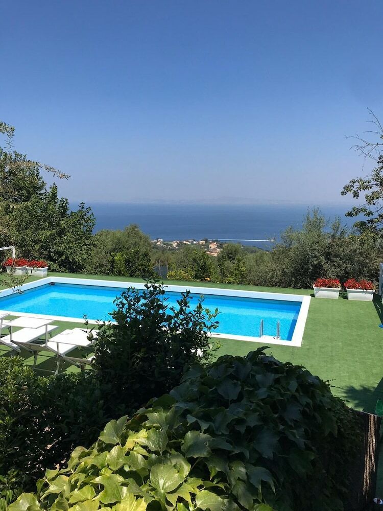 Hotel Sorrento Olive Tree Garden