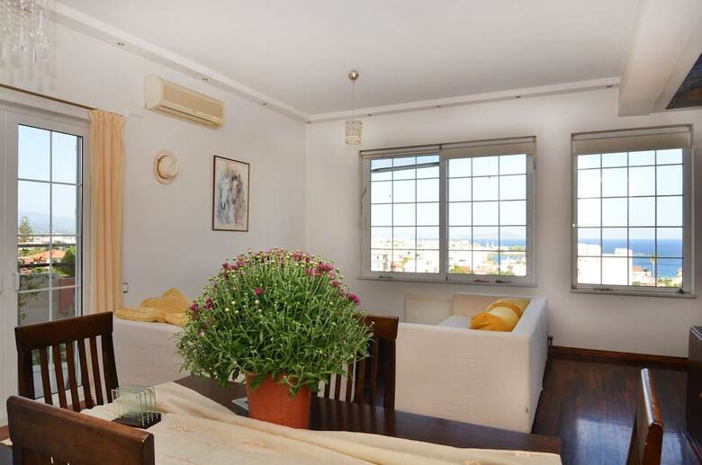 Silvana's Apartment In Chania