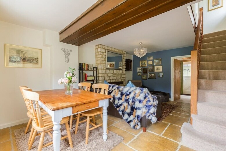 Chic, Cosy, Isolated Cotswolds Getaway!