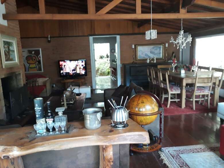 Casa de Valentina Com Espa�o Gourmet
