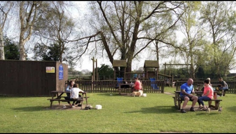 Posada The Dog & Doublet Inn