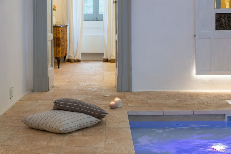 Villa Dimora Fumarola With Indoor Pool And Jacuzzi