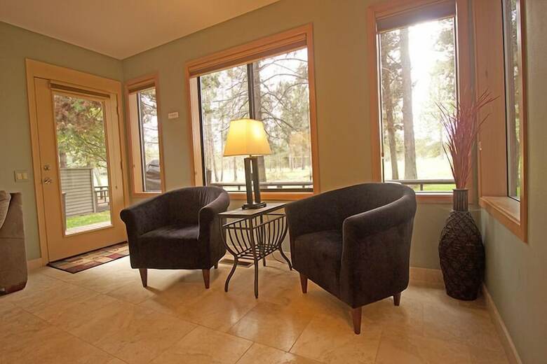 Apartamentos Eaglewood Condominium 8