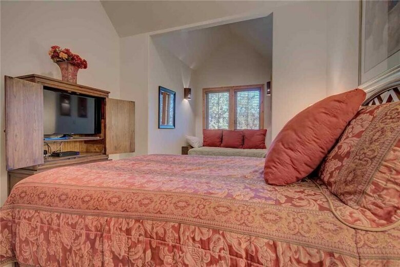 Cabana Aquila Lodge 5