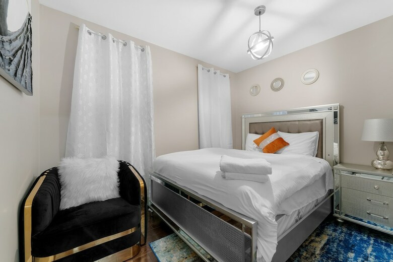Emmanuel Luxury Living