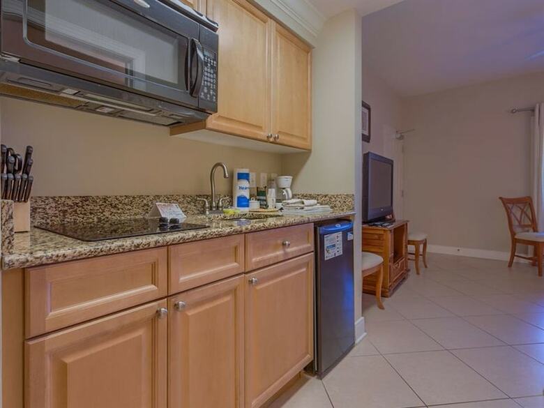 Escapes To The Shores By Meyer Vacation Rentals