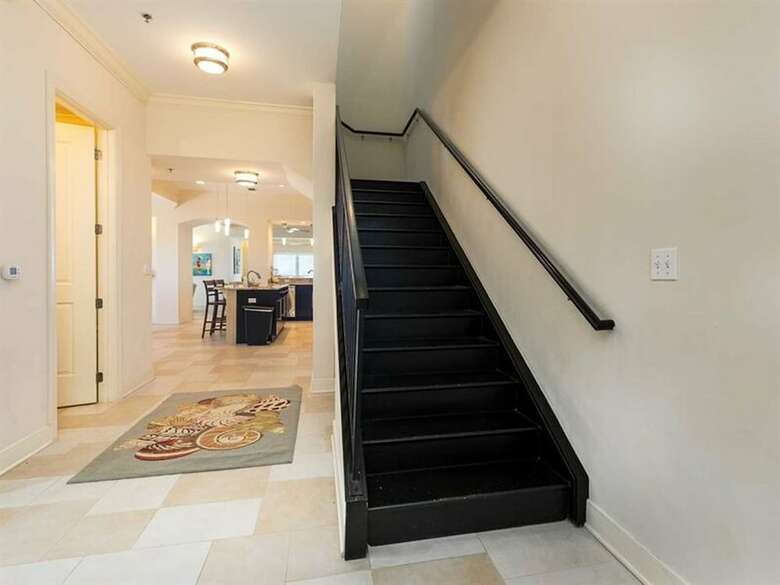Escapes To The Shores By Meyer Vacation Rentals