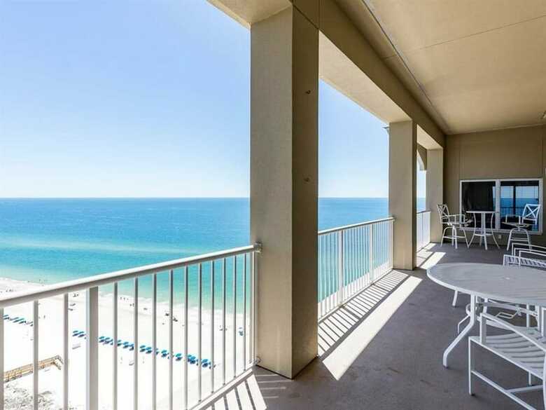 Escapes To The Shores By Meyer Vacation Rentals