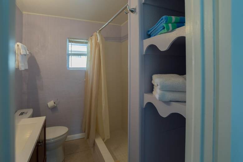 Apartamentos Indian Rocks Beach Suites