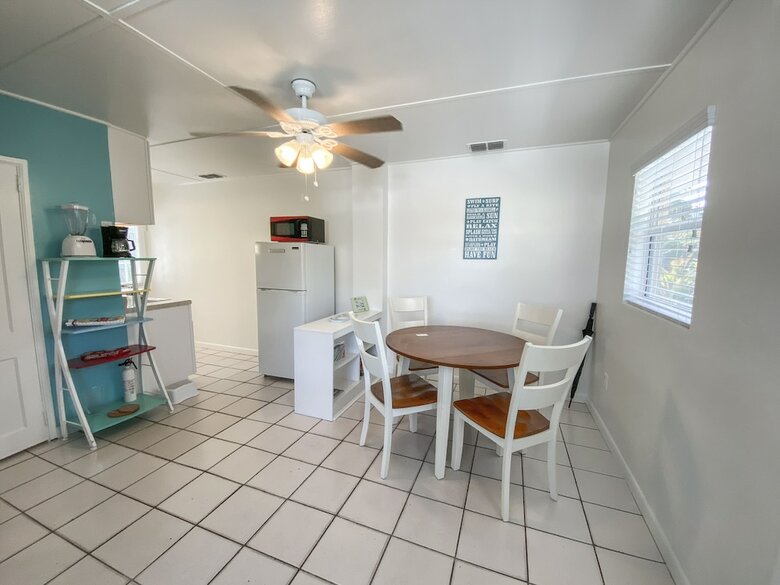 Apartamentos Indian Rocks Beach Suites