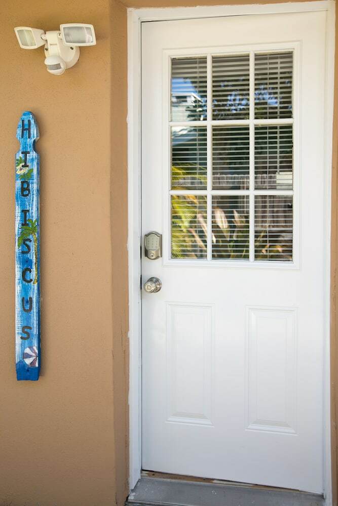 Apartamentos Indian Rocks Beach Suites
