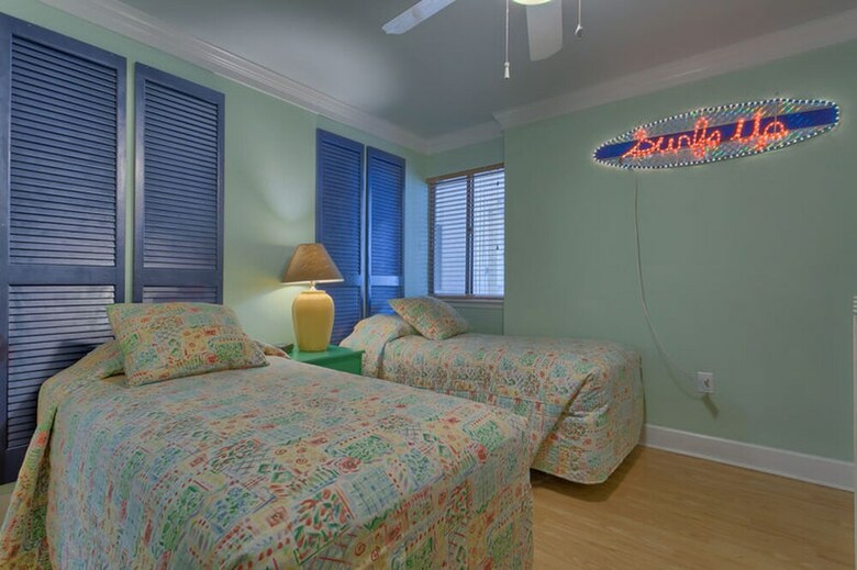 Castaways By Meyer Vacation Rentals