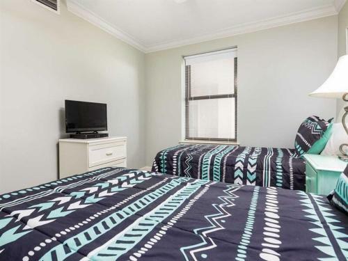 Phoenix VII By Meyer Vacation Rentals
