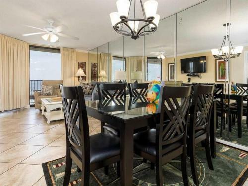 Phoenix VII By Meyer Vacation Rentals