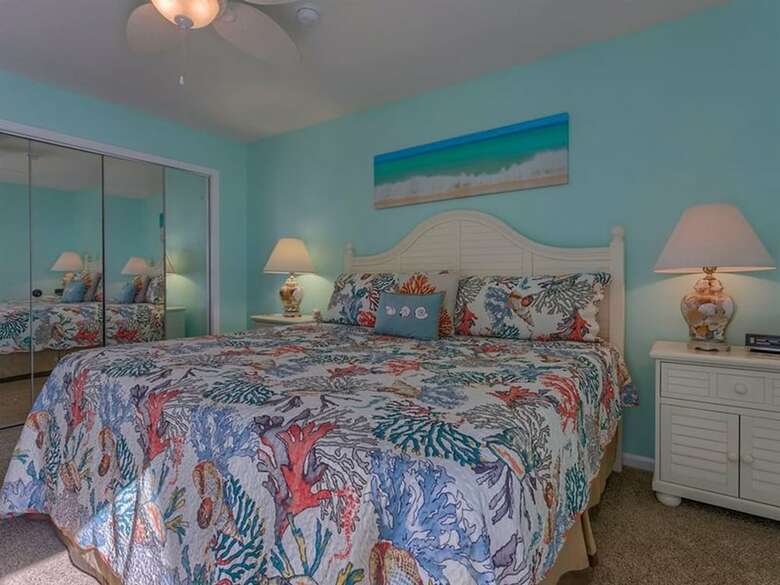 Edgewater West By Meyer Vacation Rentals