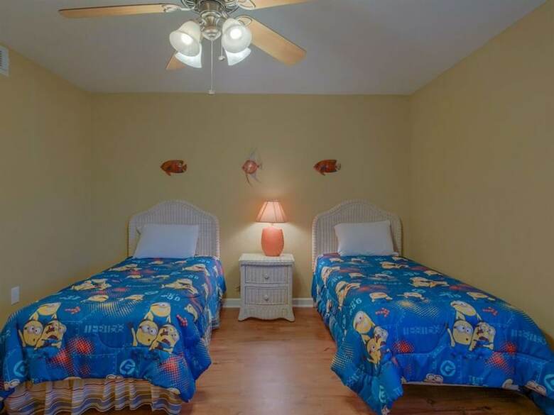 Edgewater West By Meyer Vacation Rentals