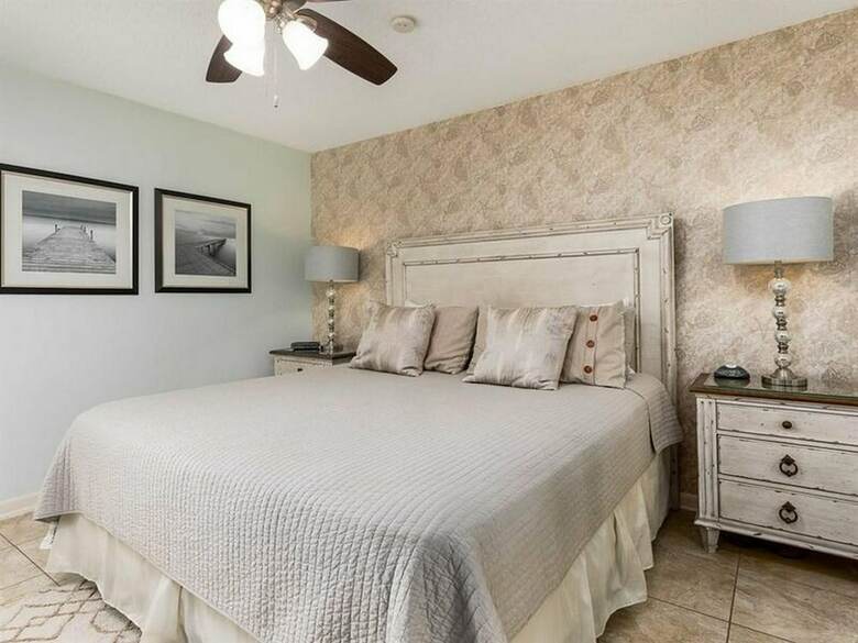 Edgewater West By Meyer Vacation Rentals