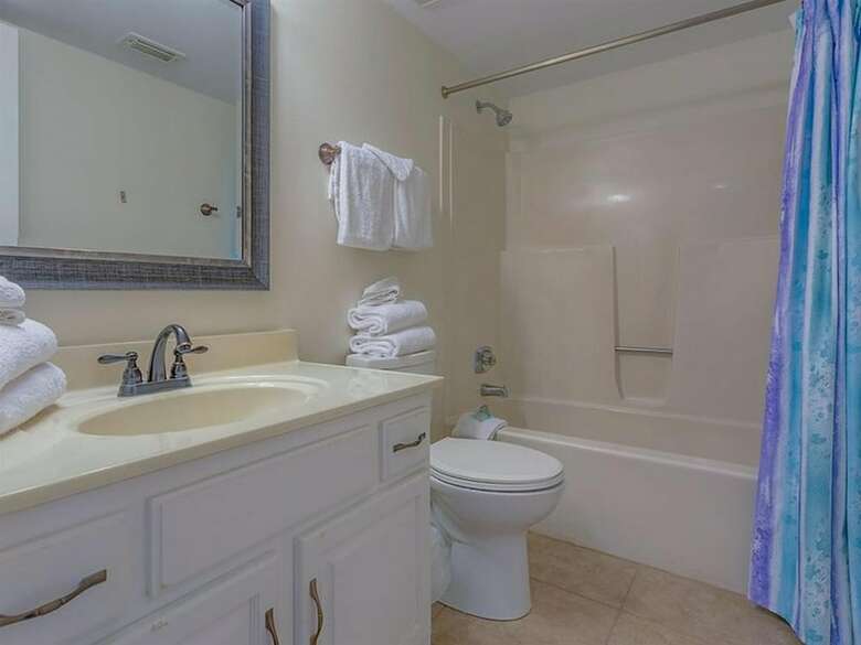 Edgewater West By Meyer Vacation Rentals