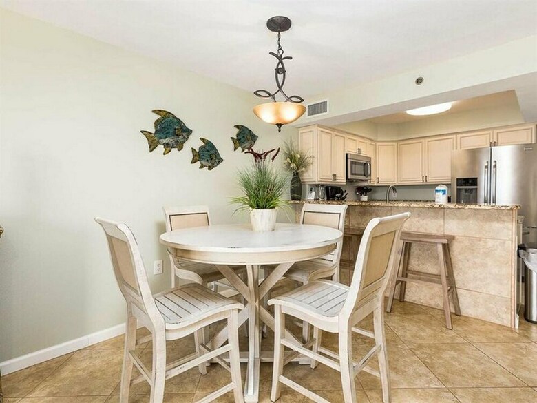 Four Winds By Meyer Vacation Rentals