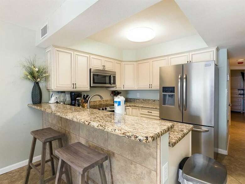 Four Winds By Meyer Vacation Rentals