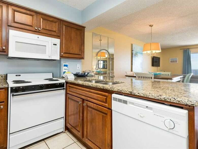 Four Winds By Meyer Vacation Rentals