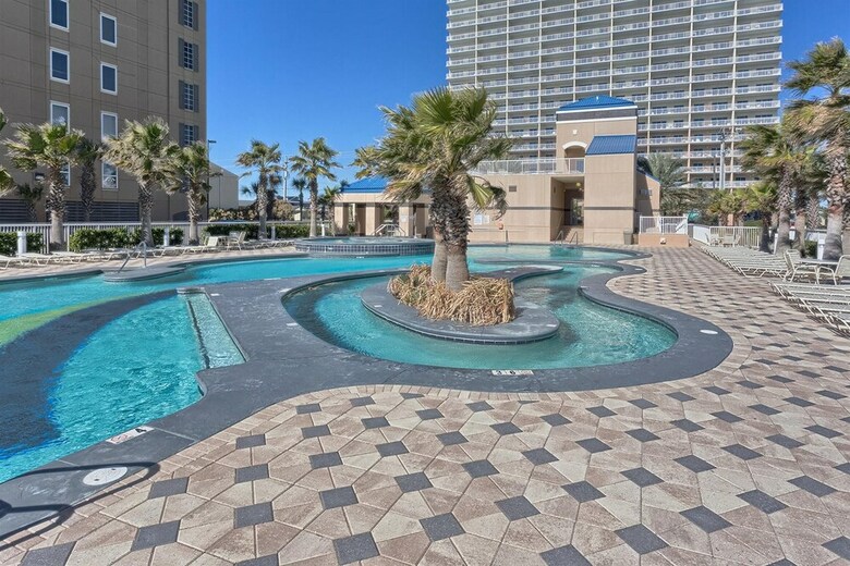 Crystal Tower By Meyer Vacation Rentals