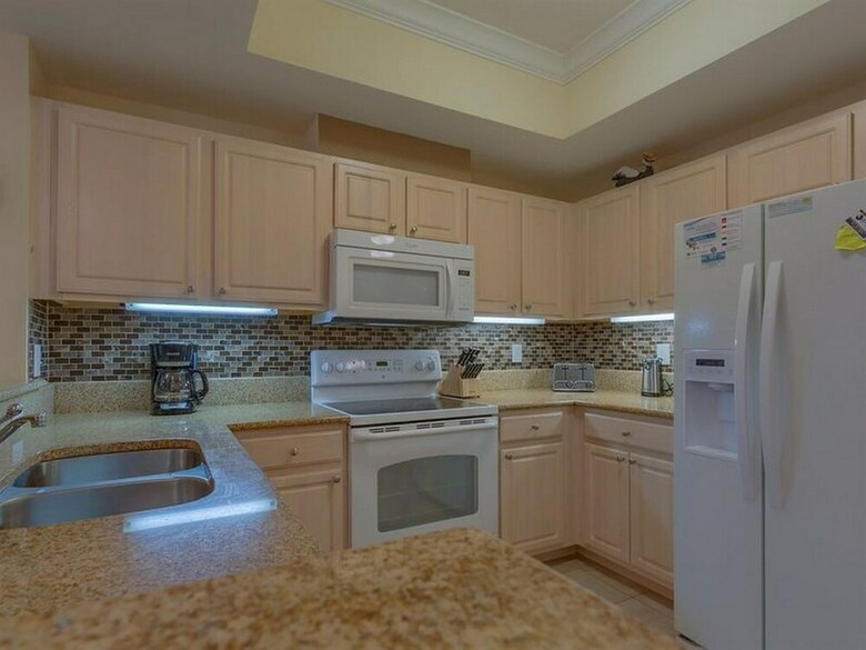 Crystal Tower By Meyer Vacation Rentals